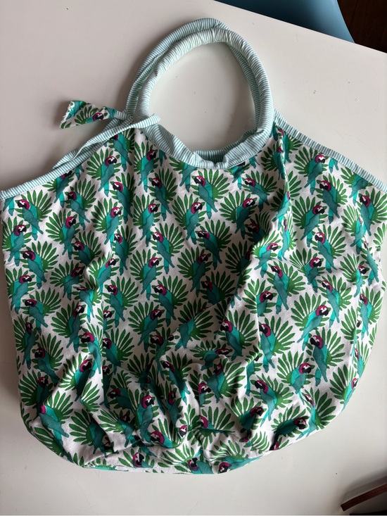 Roller Rabbit Handbags - Roller Rabbit Tropical Parrot Print Beach Tote in Green & Teal